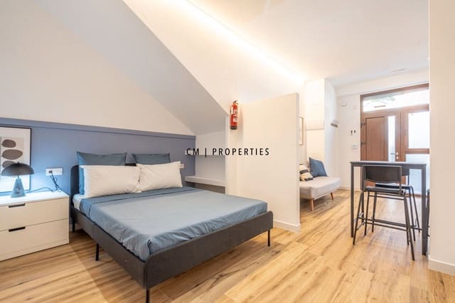 Mieszkanie do wynajęcia w Miasto Walencja - 1 100 € (Ref: 9500076)