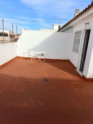 2 slaapkamer Flat te huur in Torrefiel, Valencia stad met garage - € 1.250 (Ref: 9500377)