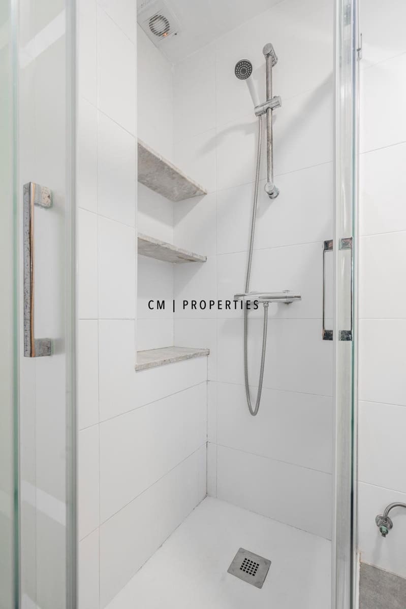 2 soveværelse Villa til leje i Valencia by - € 1.600 (Ref: 9500379)