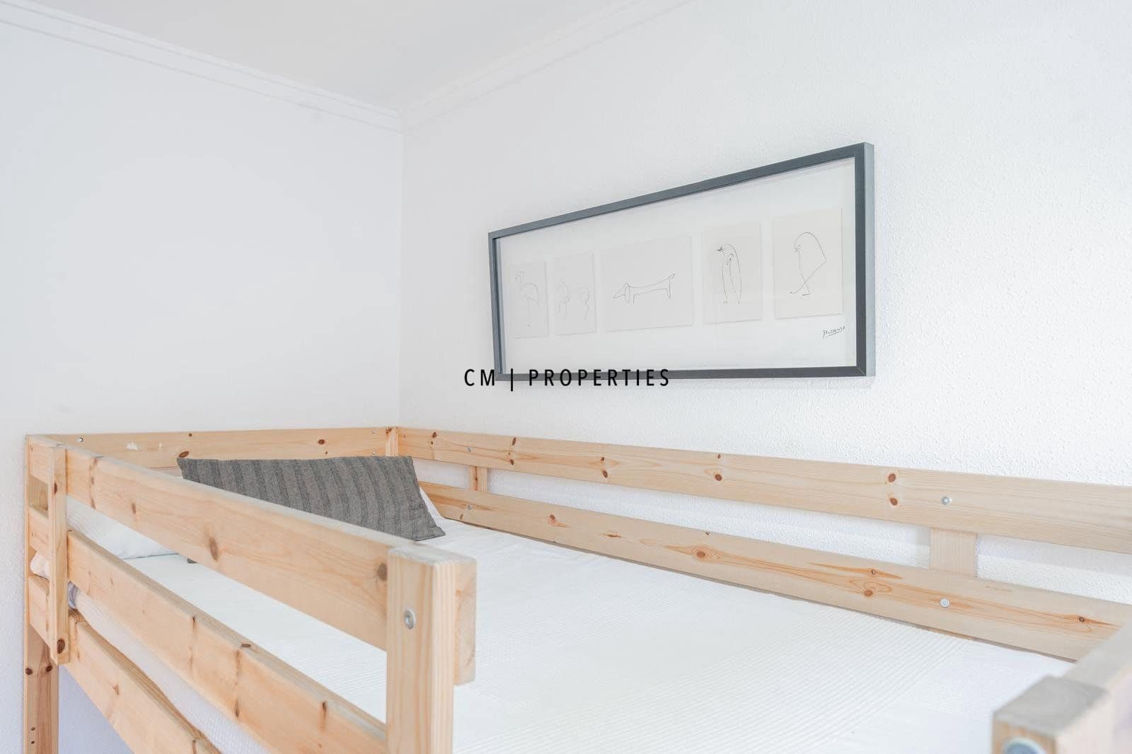 2 soveværelse Villa til leje i Valencia by - € 1.600 (Ref: 9500379)