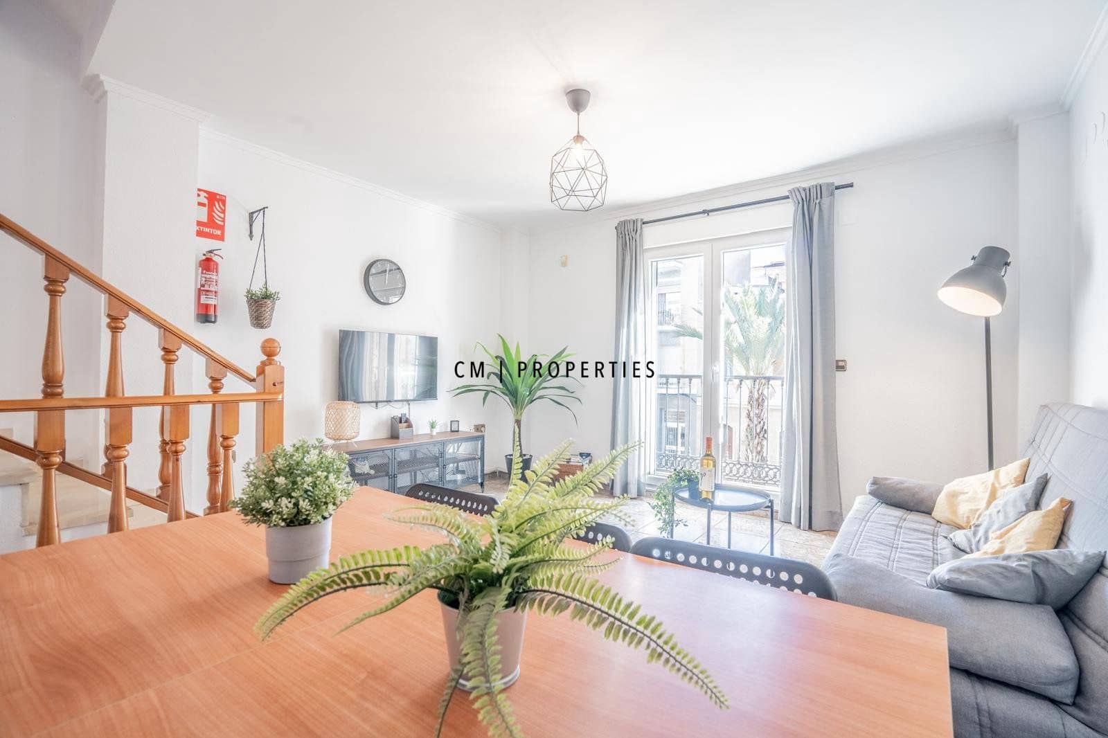 2 soveværelse Villa til leje i Valencia by - € 1.600 (Ref: 9500379)