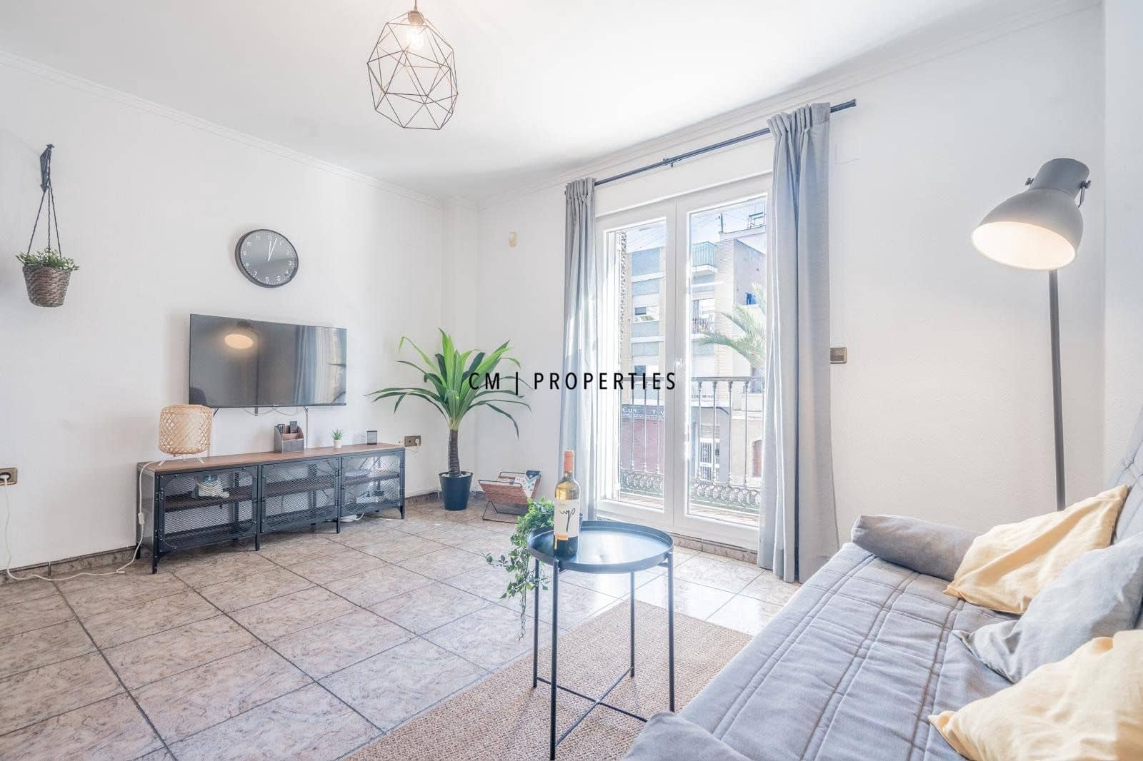 2 soveværelse Villa til leje i Valencia by - € 1.600 (Ref: 9500379)