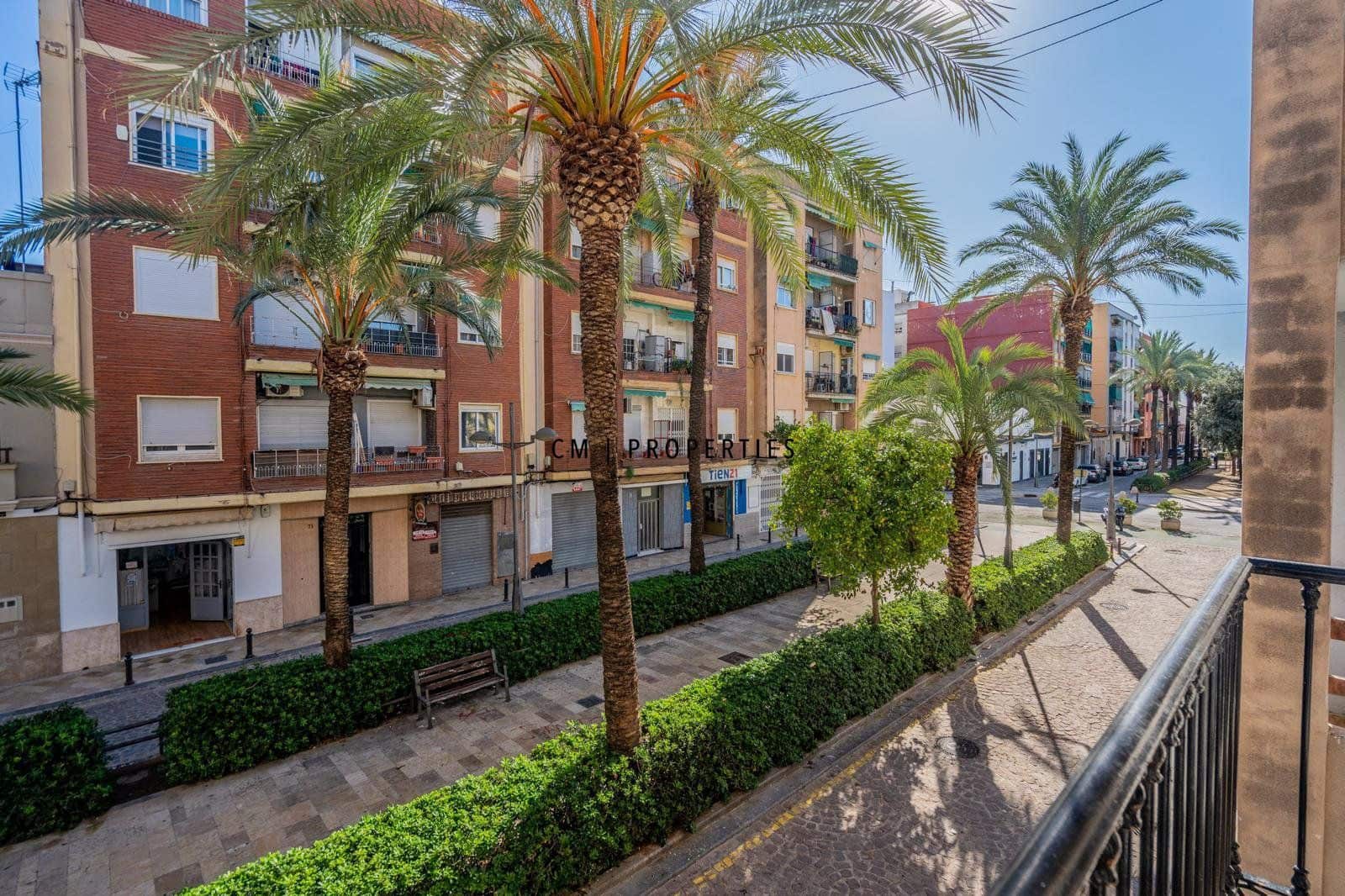 2 soveværelse Villa til leje i Valencia by - € 1.600 (Ref: 9500379)