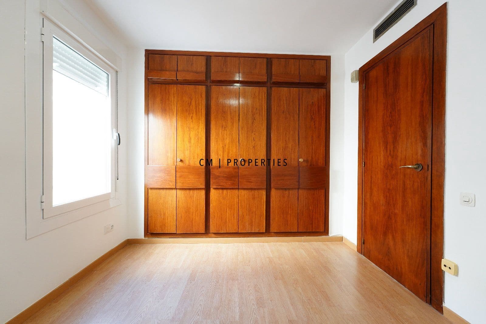 2 soverom Leilighet til leie i Valencia by - € 1 950 (Ref: 9500380)