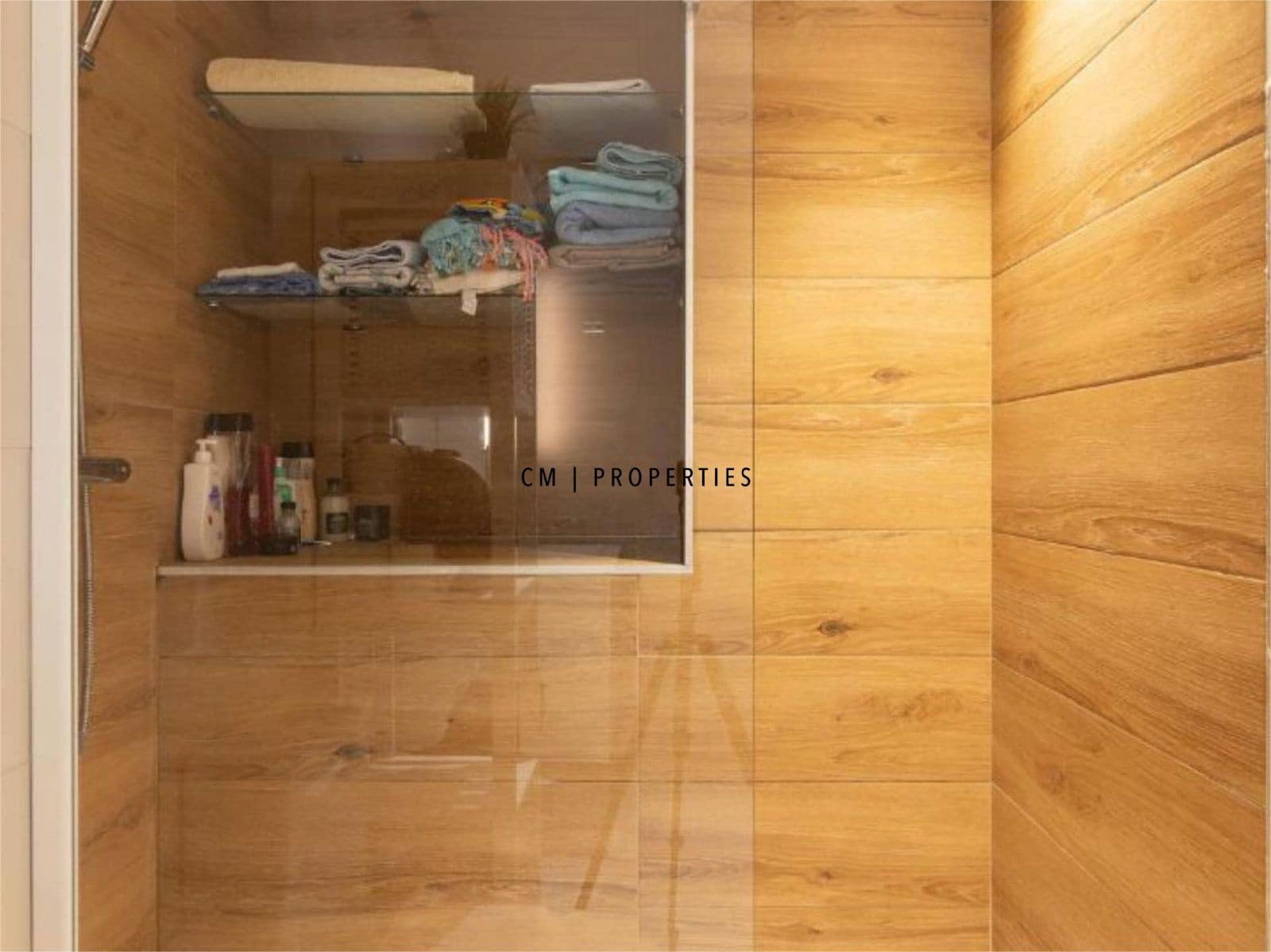 3 soveværelse Lejlighed til salg i Valencia by med swimmingpool - € 650.000 (Ref: 9502670)