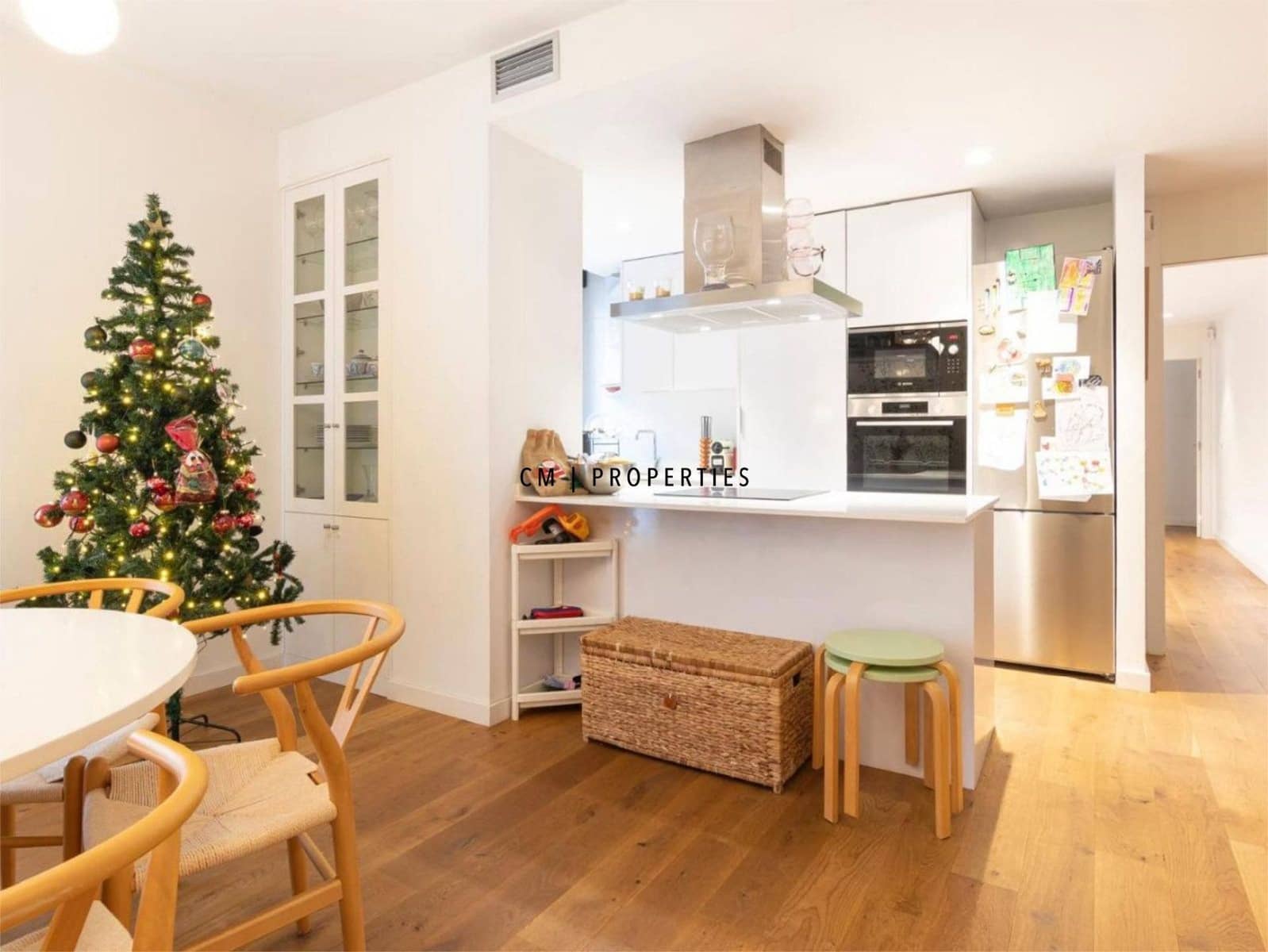 3 soveværelse Lejlighed til salg i Valencia by med swimmingpool - € 650.000 (Ref: 9502670)