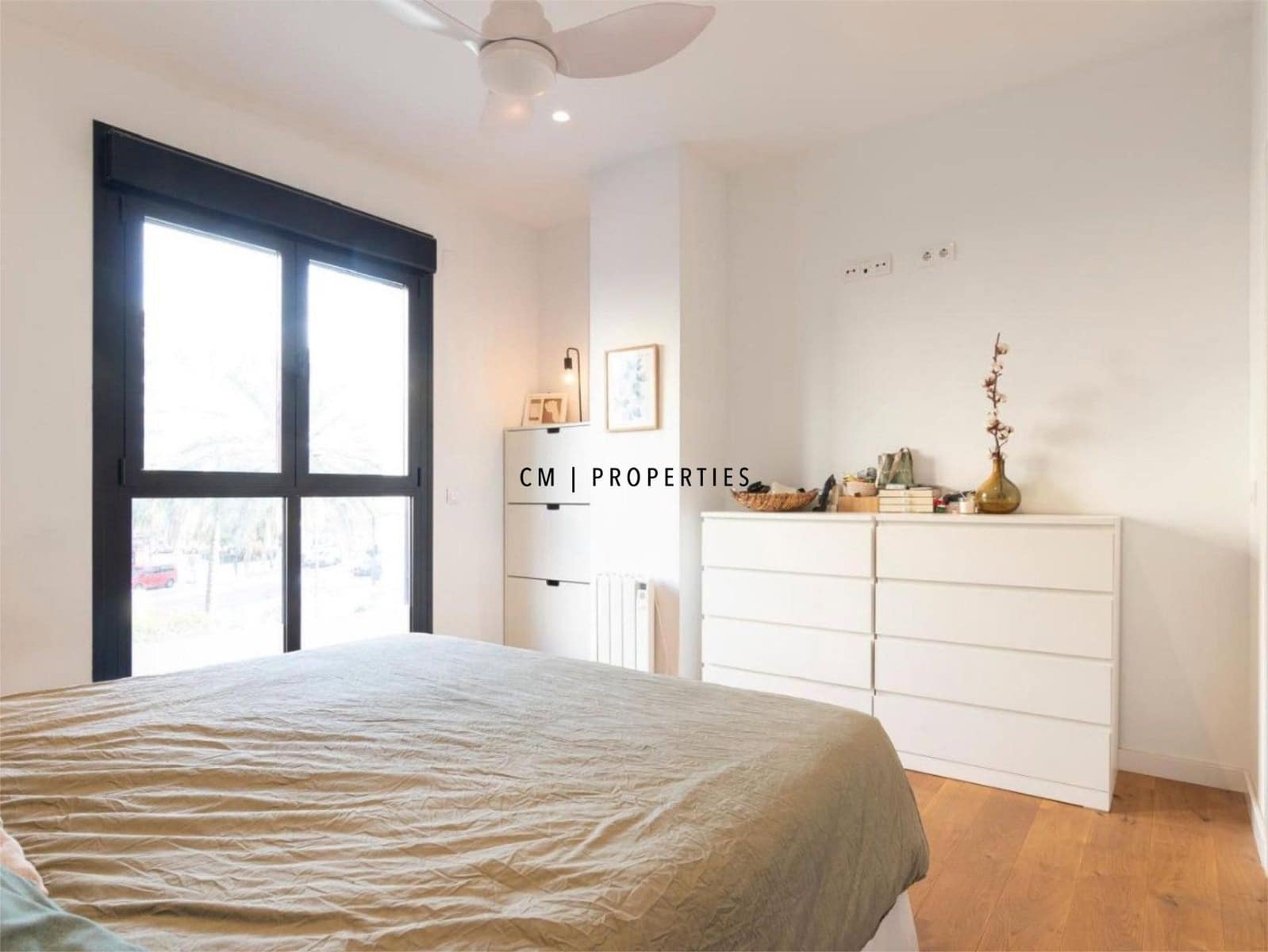 3 soveværelse Lejlighed til salg i Valencia by med swimmingpool - € 650.000 (Ref: 9502670)