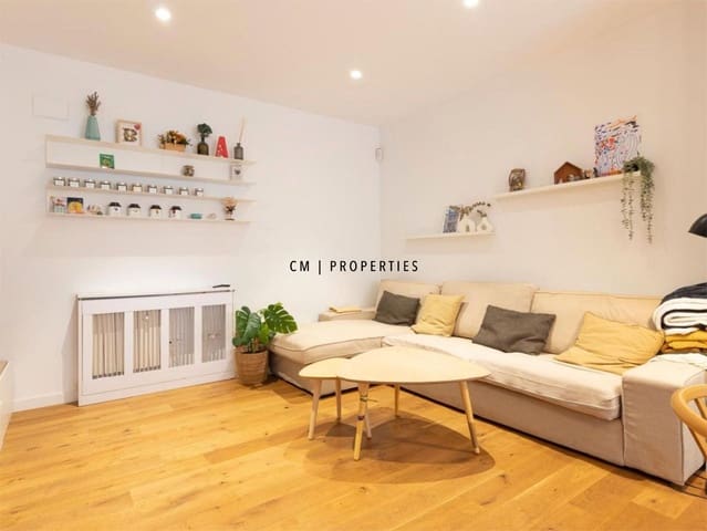 3 soveværelse Lejlighed til salg i Valencia by med swimmingpool - € 650.000 (Ref: 9502670)