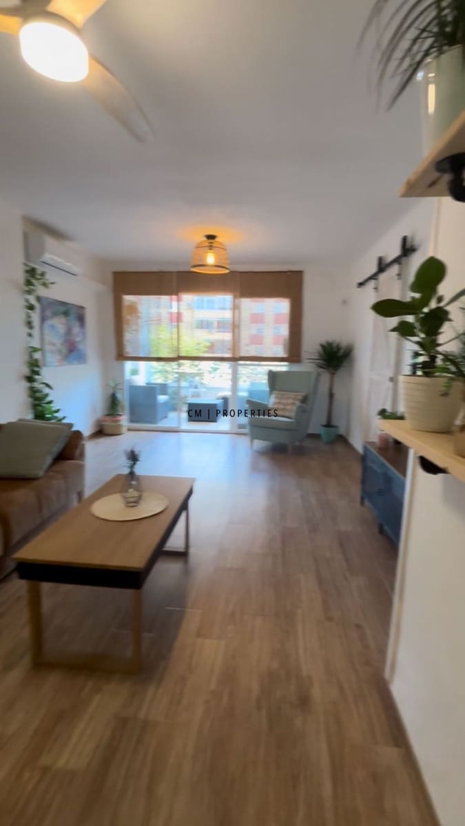 3 slaapkamer Flat te koop in Valencia stad - € 350.000 (Ref: 9503422)