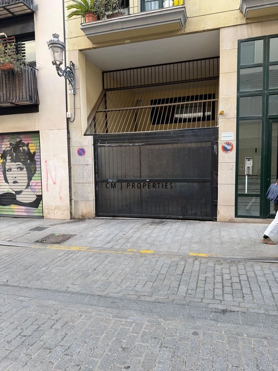 Garage till salu i Valencia stad - 40 000 € (Ref: 9504657)