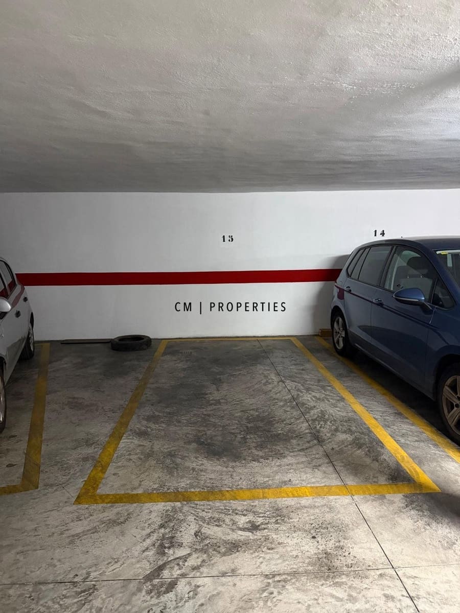 Garage till salu i Valencia stad - 40 000 € (Ref: 9504657)