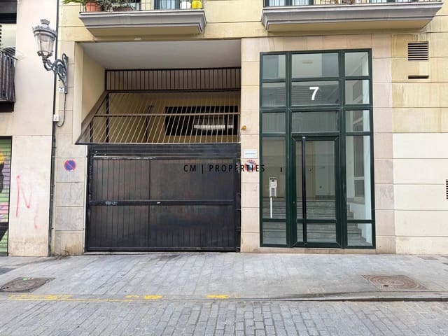 Garage till salu i Valencia stad - 40 000 € (Ref: 9504657)