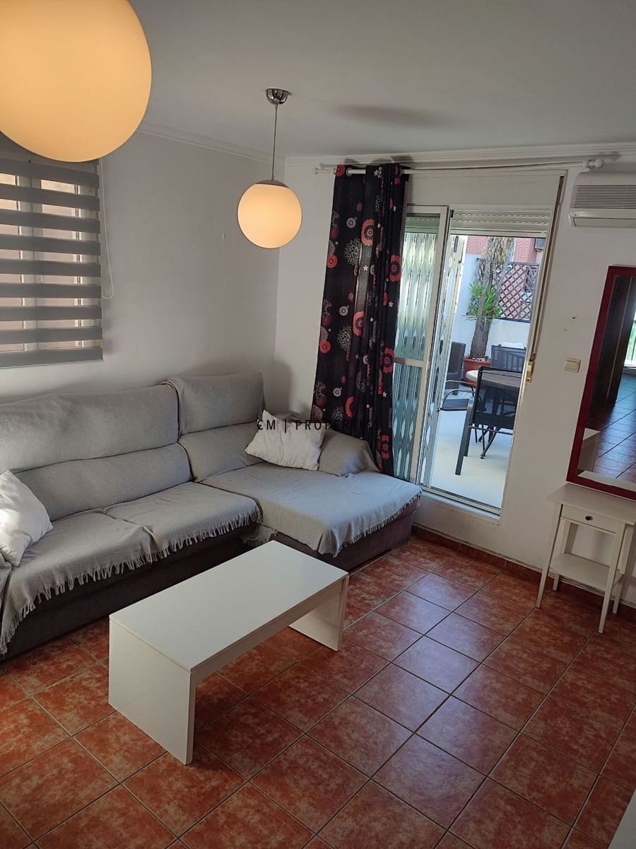 1 bedroom Penthouse for rent in Valencia city - € 1,100 (Ref: 9506441)