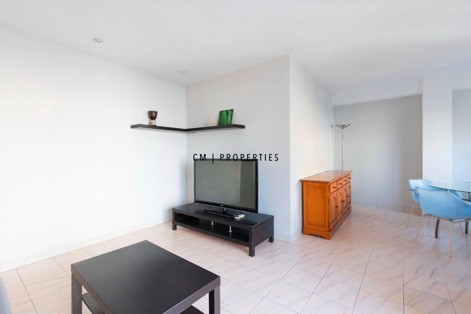 2 bedroom Flat for rent in Valencia city with garage - € 1,200 (Ref: 9506597)