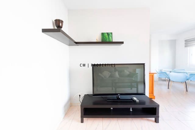 2 makuuhuone Asunto vuokrattavana paikassa Valencia kaupunki mukana 
autotalli - 1 200 € (Ref: 9506597)