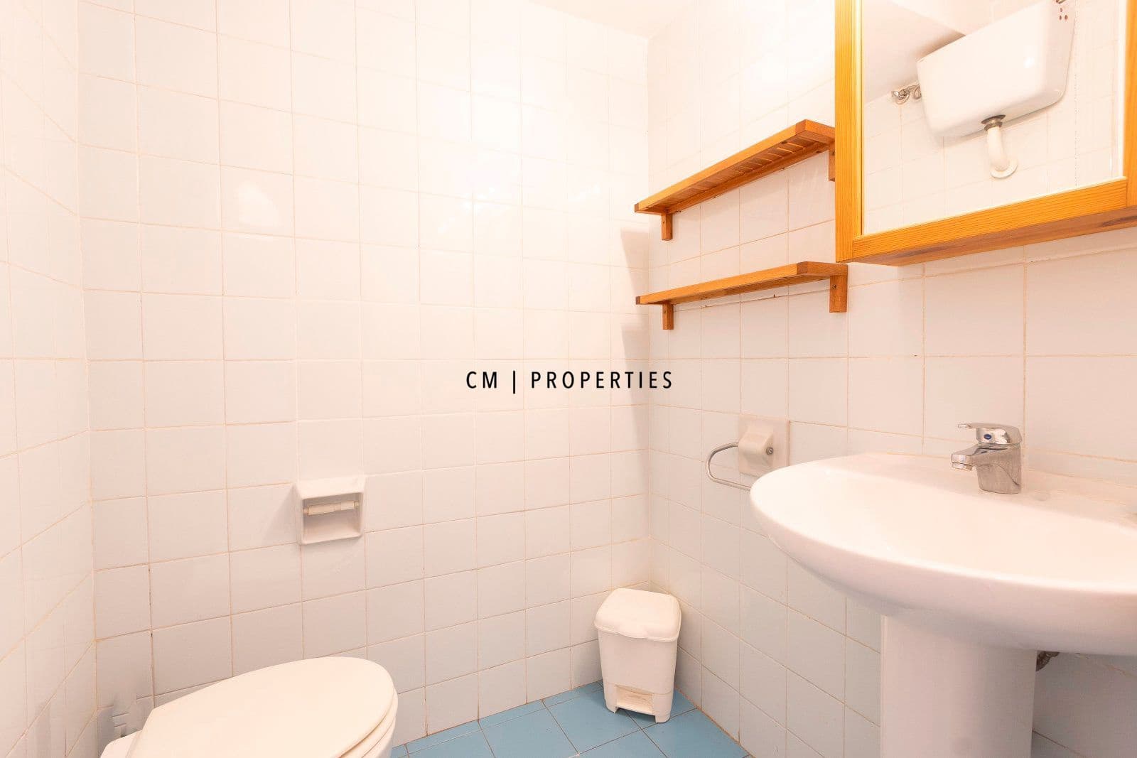 2 bedroom Flat for rent in Valencia city with garage - € 1,200 (Ref: 9506597)