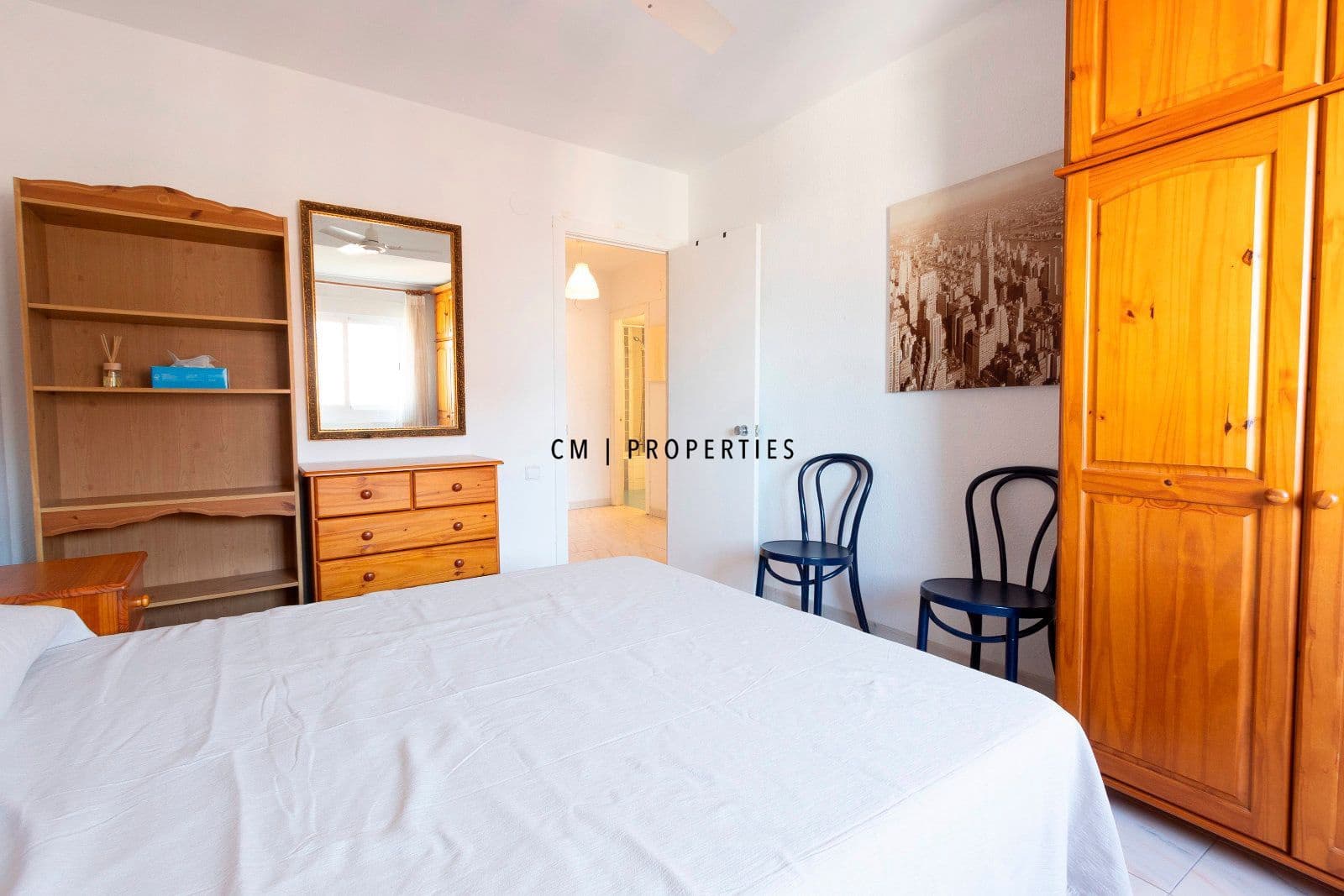 2 bedroom Flat for rent in Valencia city with garage - € 1,200 (Ref: 9506597)