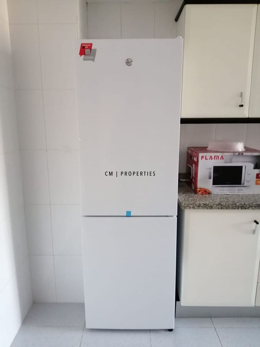 4 bedroom Flat for rent in Valencia city with garage - € 2,500 (Ref: 9506598)