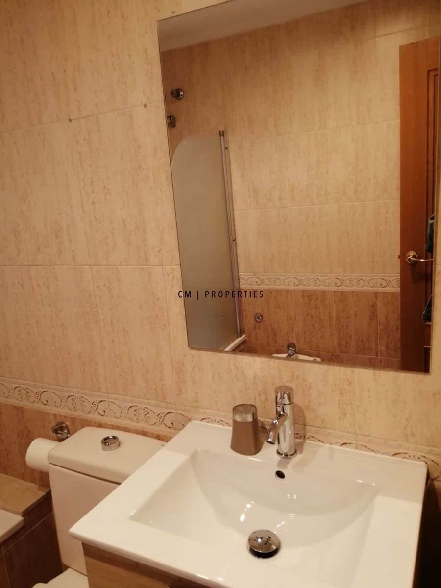 4 bedroom Flat for rent in Valencia city with garage - € 2,500 (Ref: 9506598)