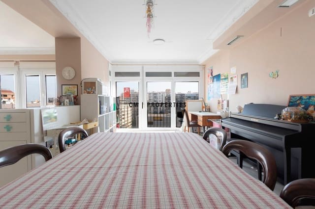 5 quarto Apartamento para venda em Valência cidade com garagem - 1 125 000 € (Ref: 9506599)