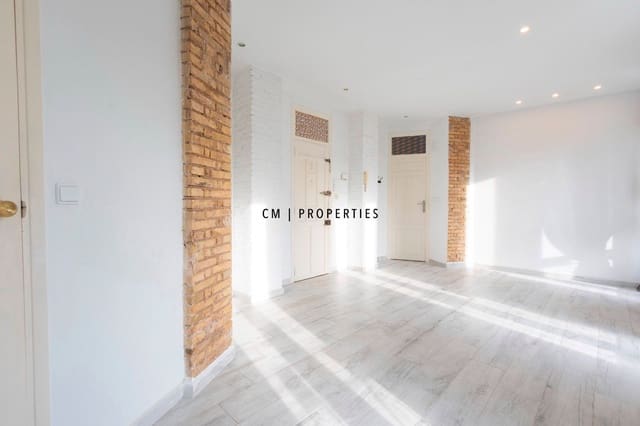 1 soverom Leilighet til leie i Valencia by - € 1 050 (Ref: 9508984)