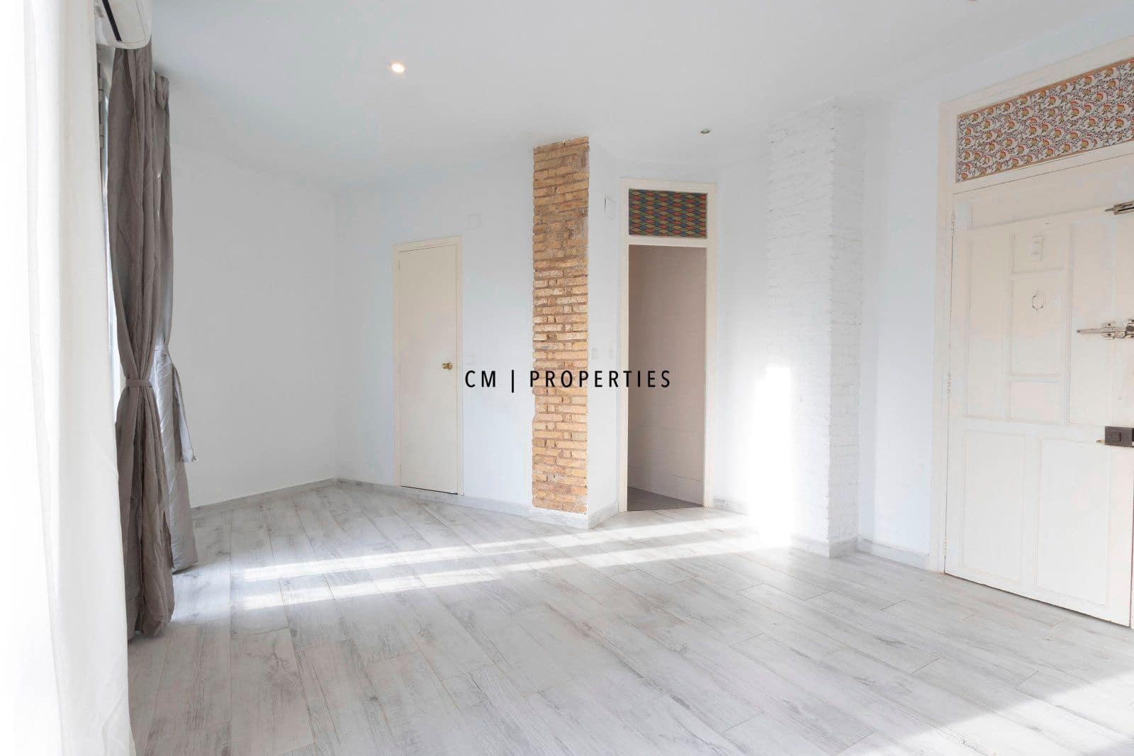 1 bedroom Flat for rent in Valencia city - € 1,050 (Ref: 9508984)