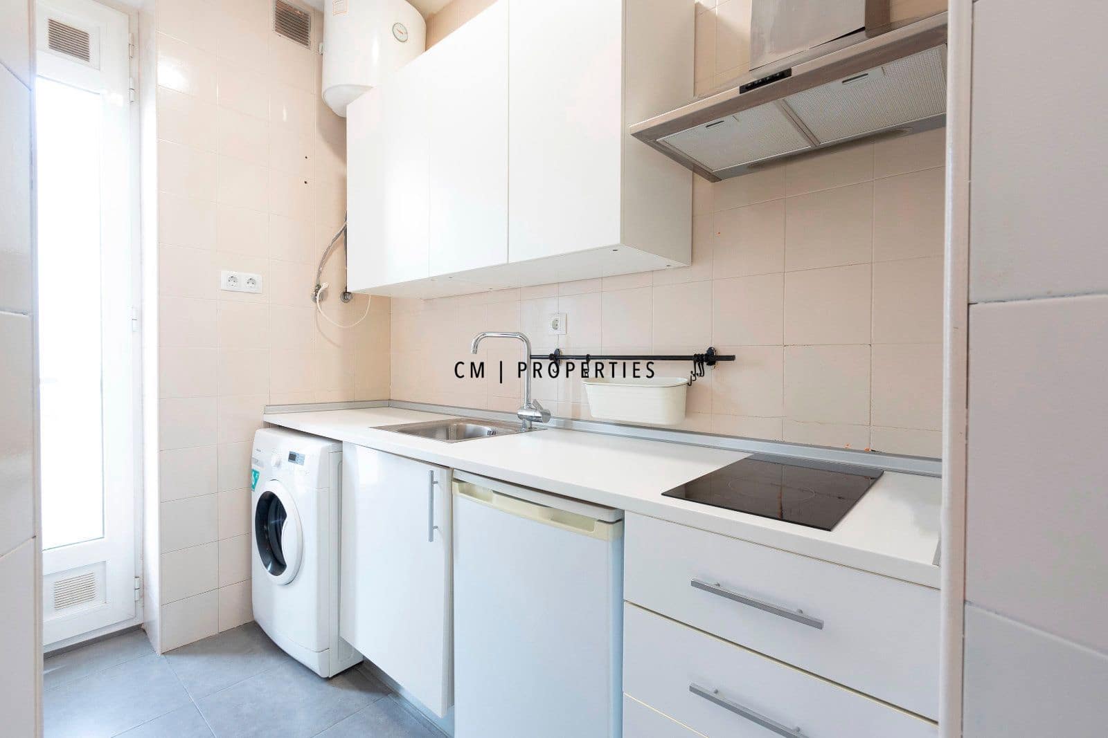1 bedroom Flat for rent in Valencia city - € 1,050 (Ref: 9508984)