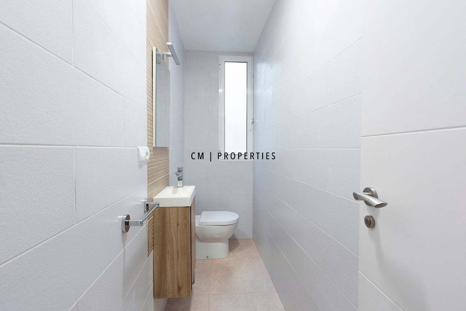 3 bedroom Flat for rent in Valencia city - € 1,450 (Ref: 9511396)