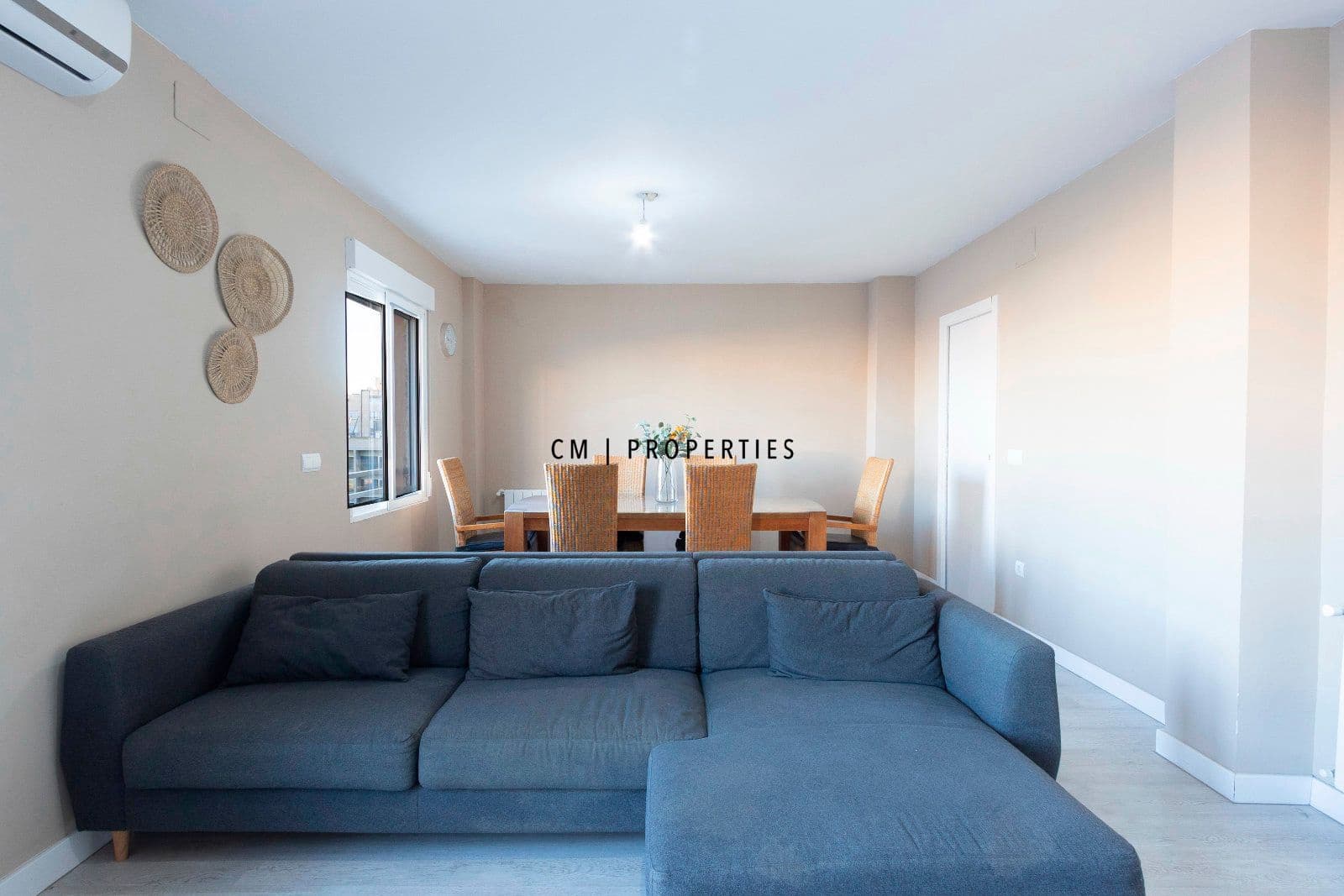 3 bedroom Flat for rent in Valencia city - € 1,450 (Ref: 9511396)