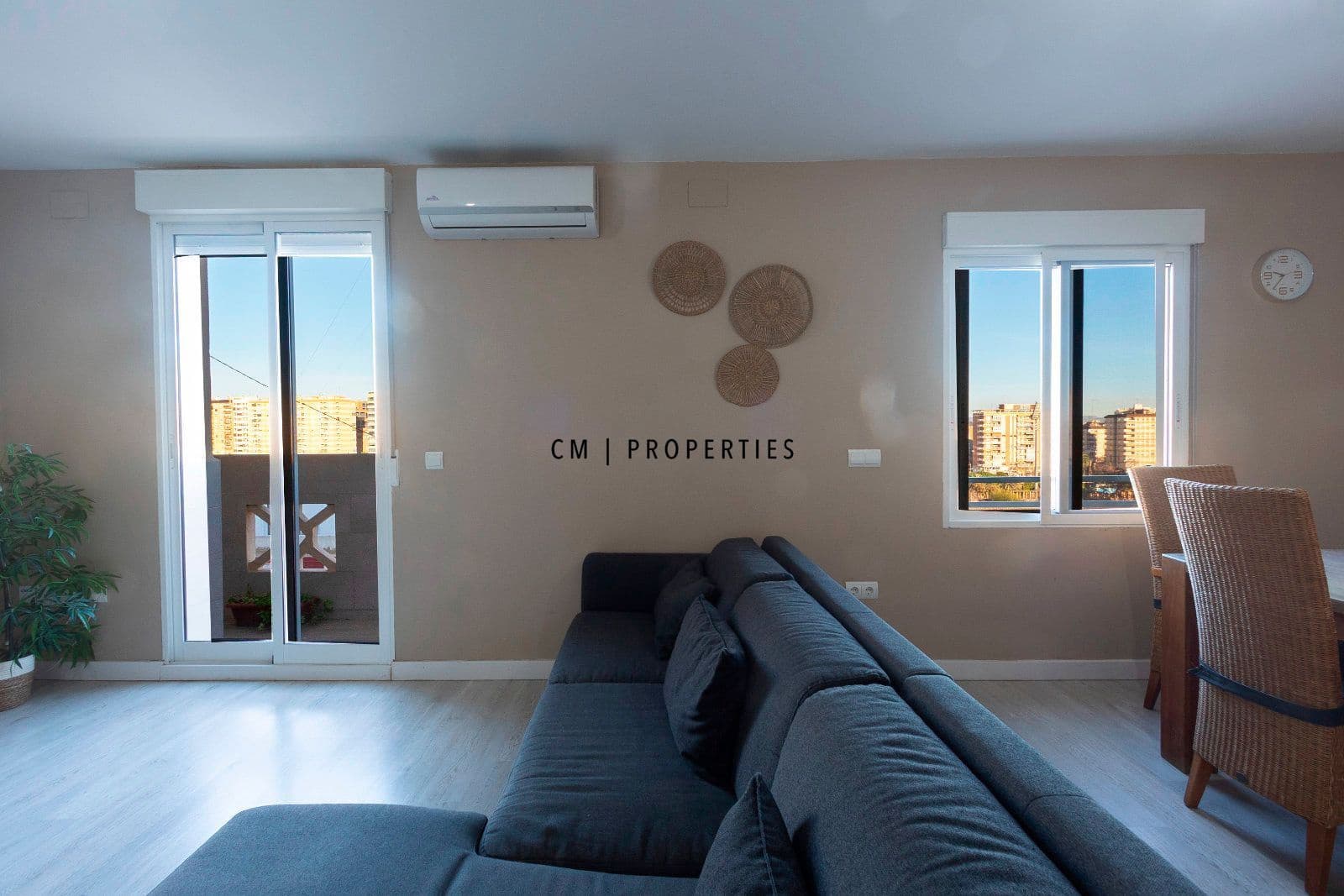 3 bedroom Flat for rent in Valencia city - € 1,450 (Ref: 9511396)