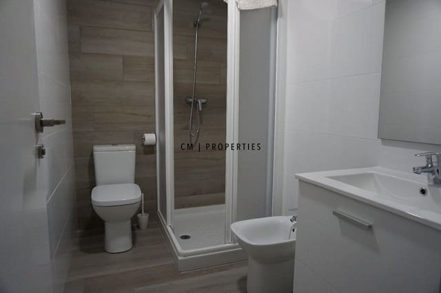 Lejlighed til leje i Sagunto / Sagunt - € 1.000 (Ref: 9511397)