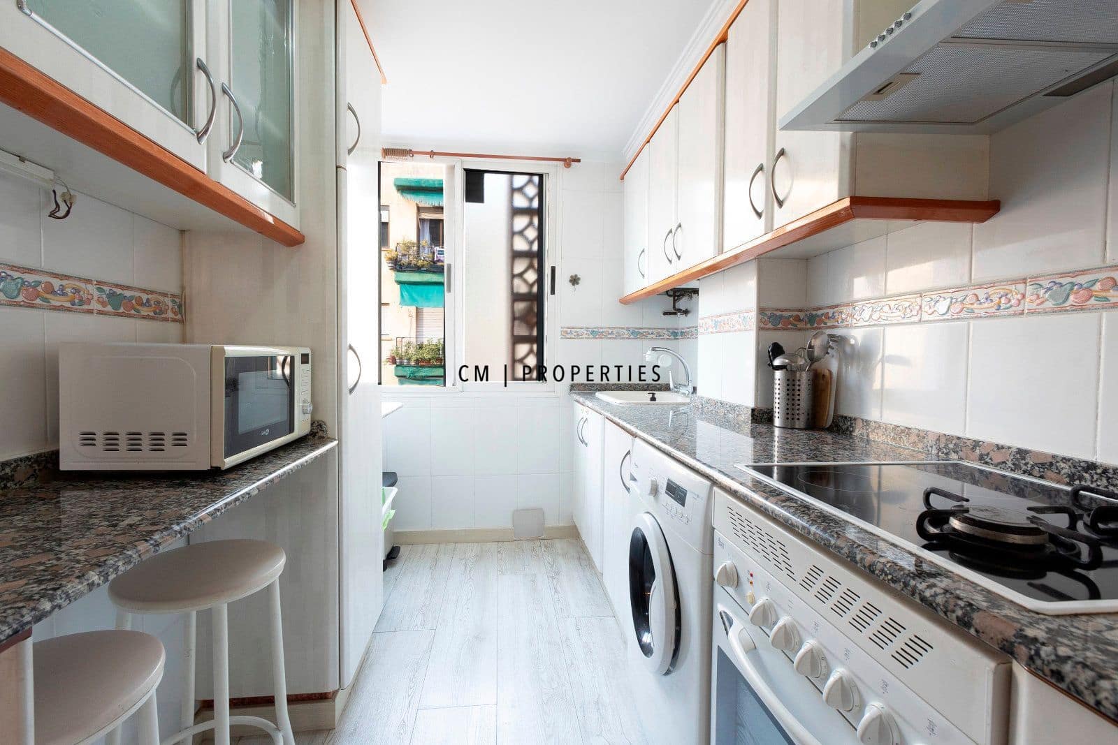 3 camera da letto Appartamento da affittare in Valencia citta - 1.300 € (Rif: 9516504)