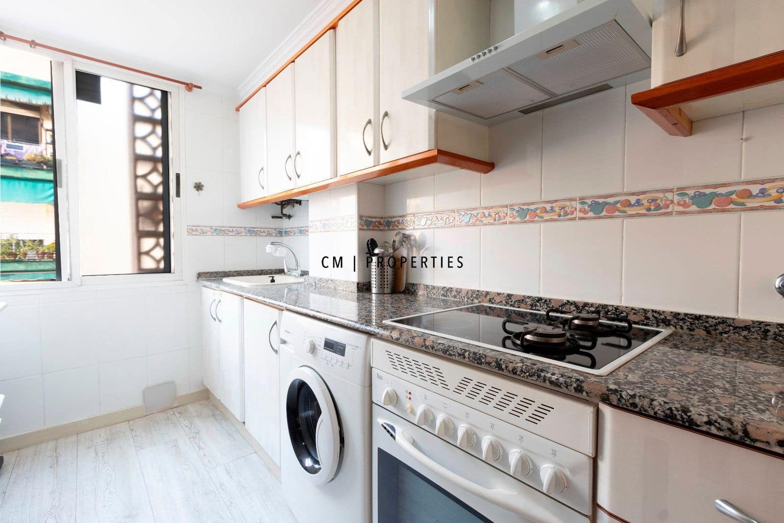 3 camera da letto Appartamento da affittare in Valencia citta - 1.300 € (Rif: 9516504)