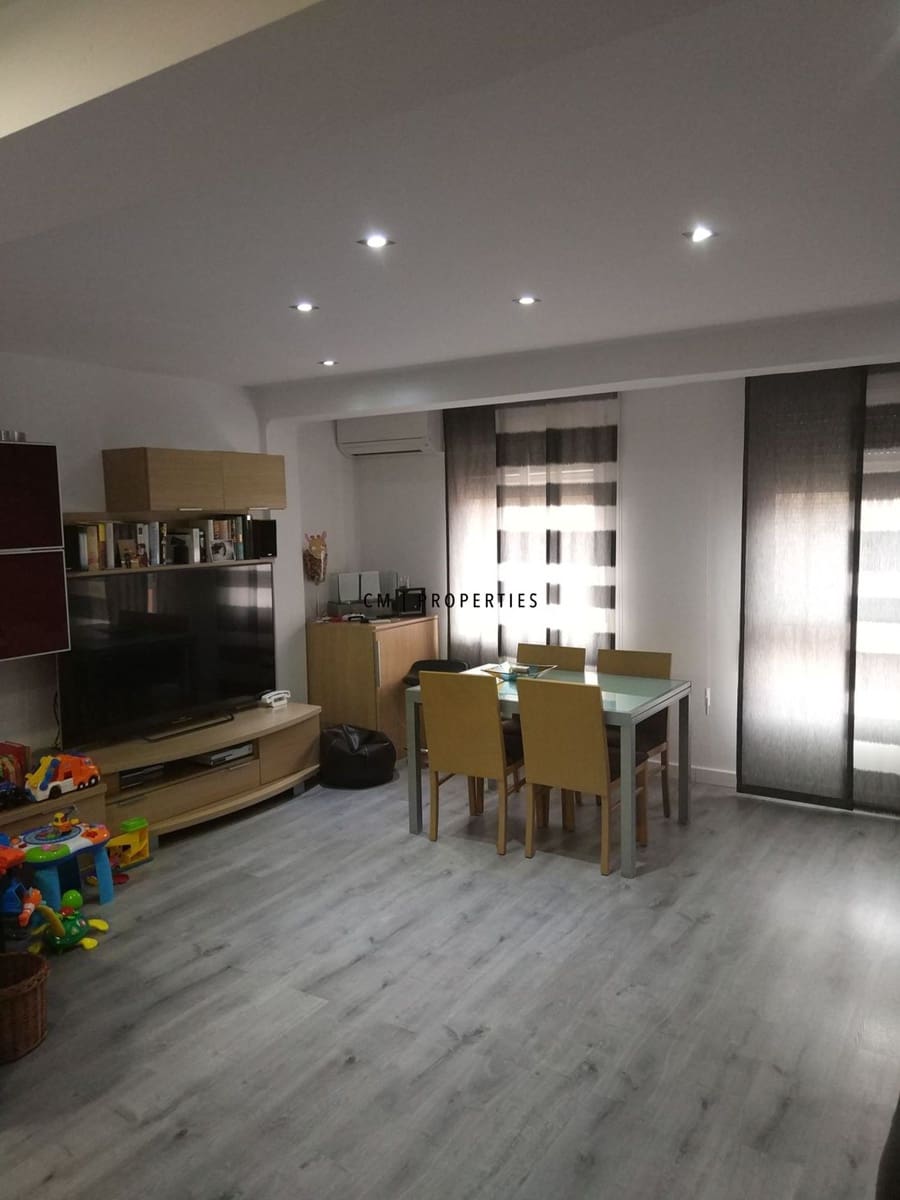 3 bedroom Flat for sale in Alfafar - € 179,900 (Ref: 9522863)