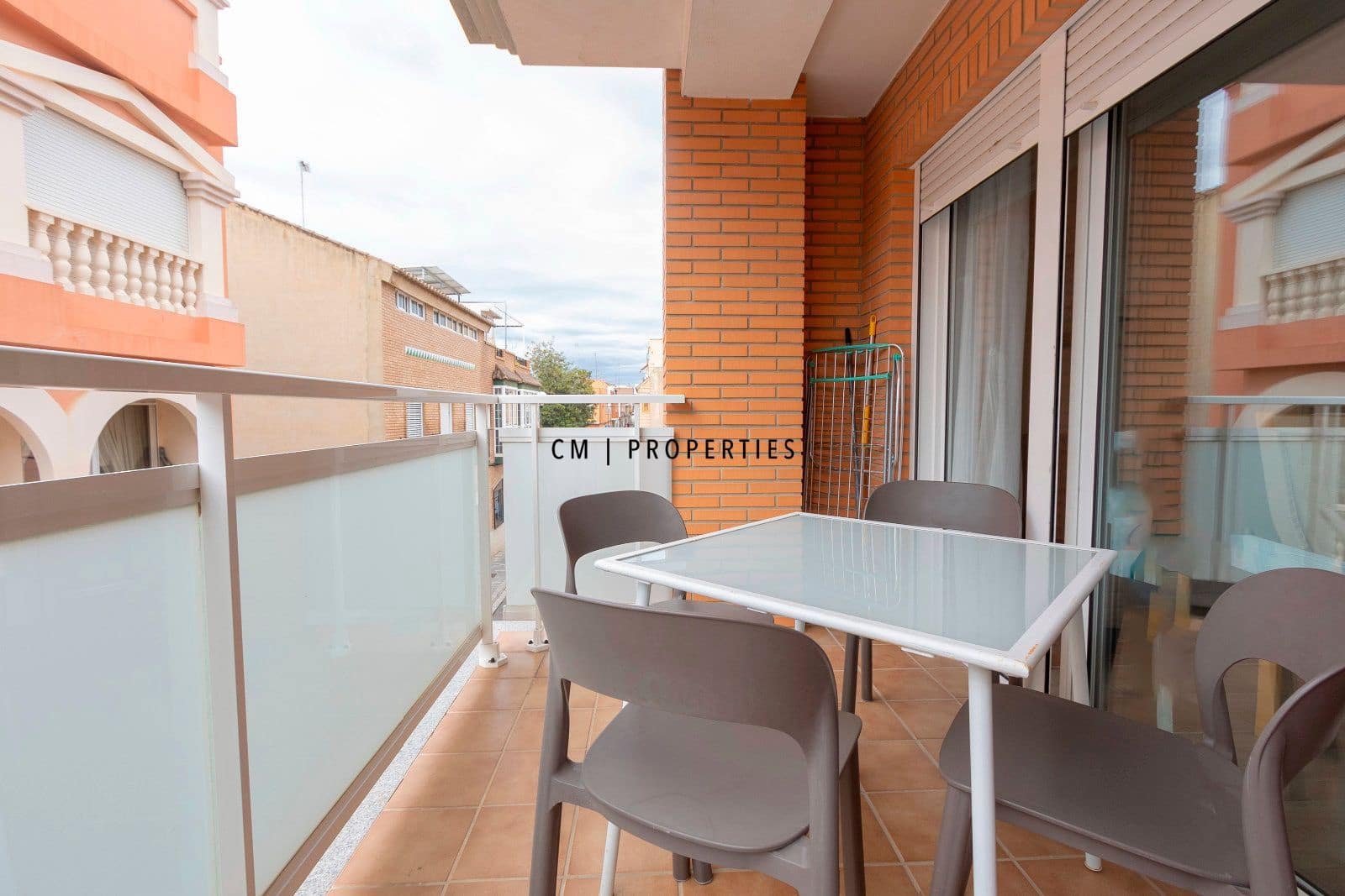2 makuuhuone Asunto vuokrattavana paikassa Sagunto / Sagunt - 1 000 € (Ref: 9523749)