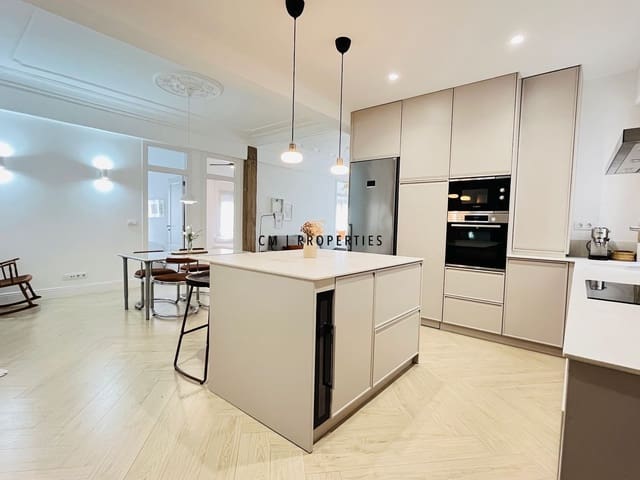 4 makuuhuone Asunto vuokrattavana paikassa Poblats Maritims, Valencia kaupunki mukana 
autotalli - 2 490 € (Ref: 9524593)