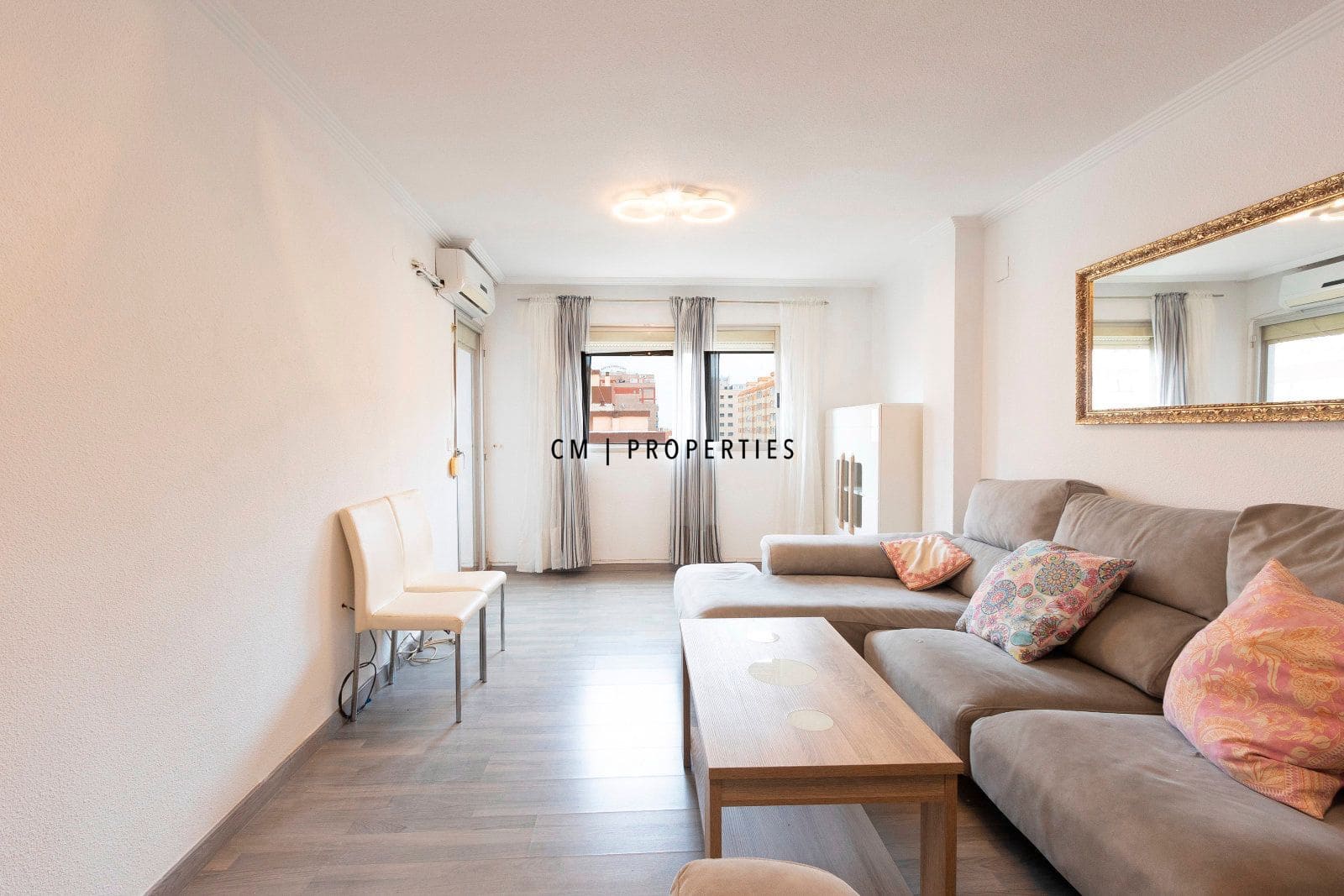 4 soveværelse Lejlighed til salg i Valencia by - € 460.000 (Ref: 9525270)