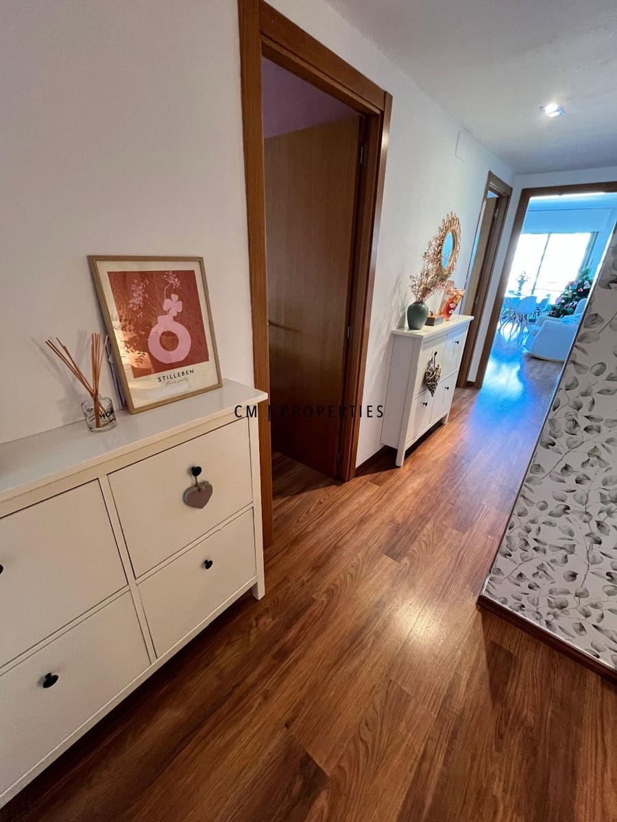 3 slaapkamer Flat te huur in Paterna met garage - € 1.100 (Ref: 9525591)