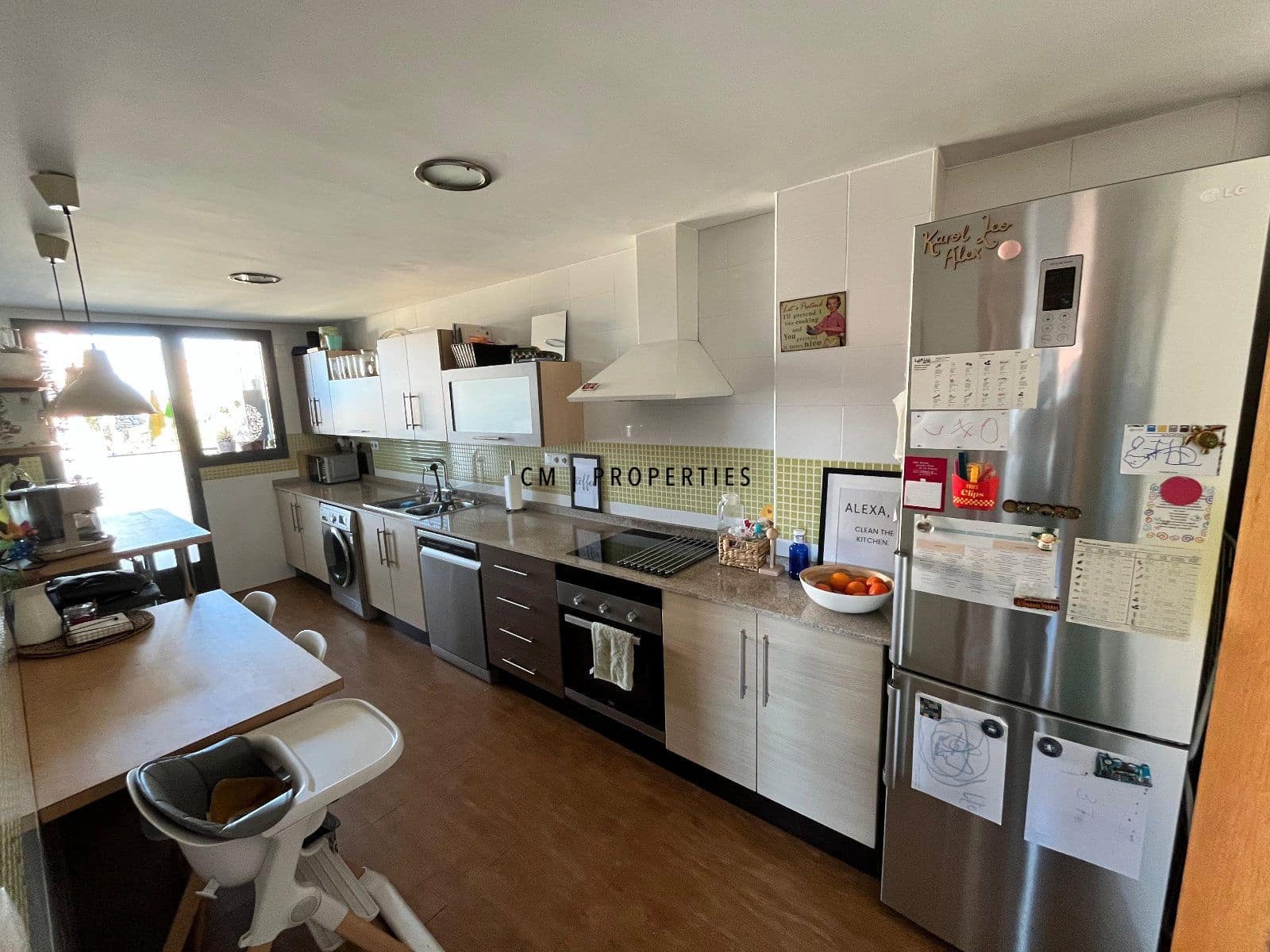 3 slaapkamer Flat te huur in Paterna met garage - € 1.100 (Ref: 9525591)