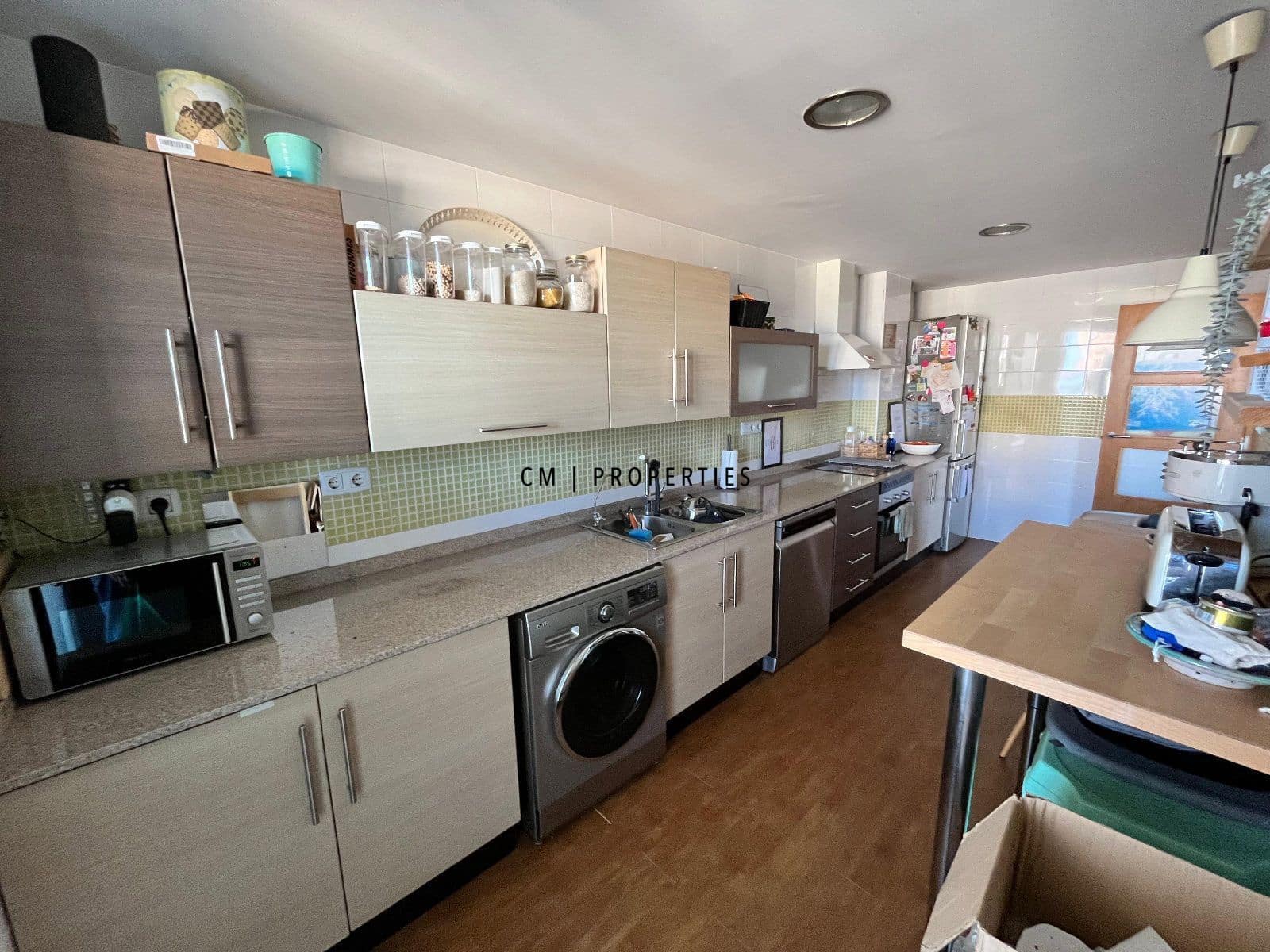 3 slaapkamer Flat te huur in Paterna met garage - € 1.100 (Ref: 9525591)