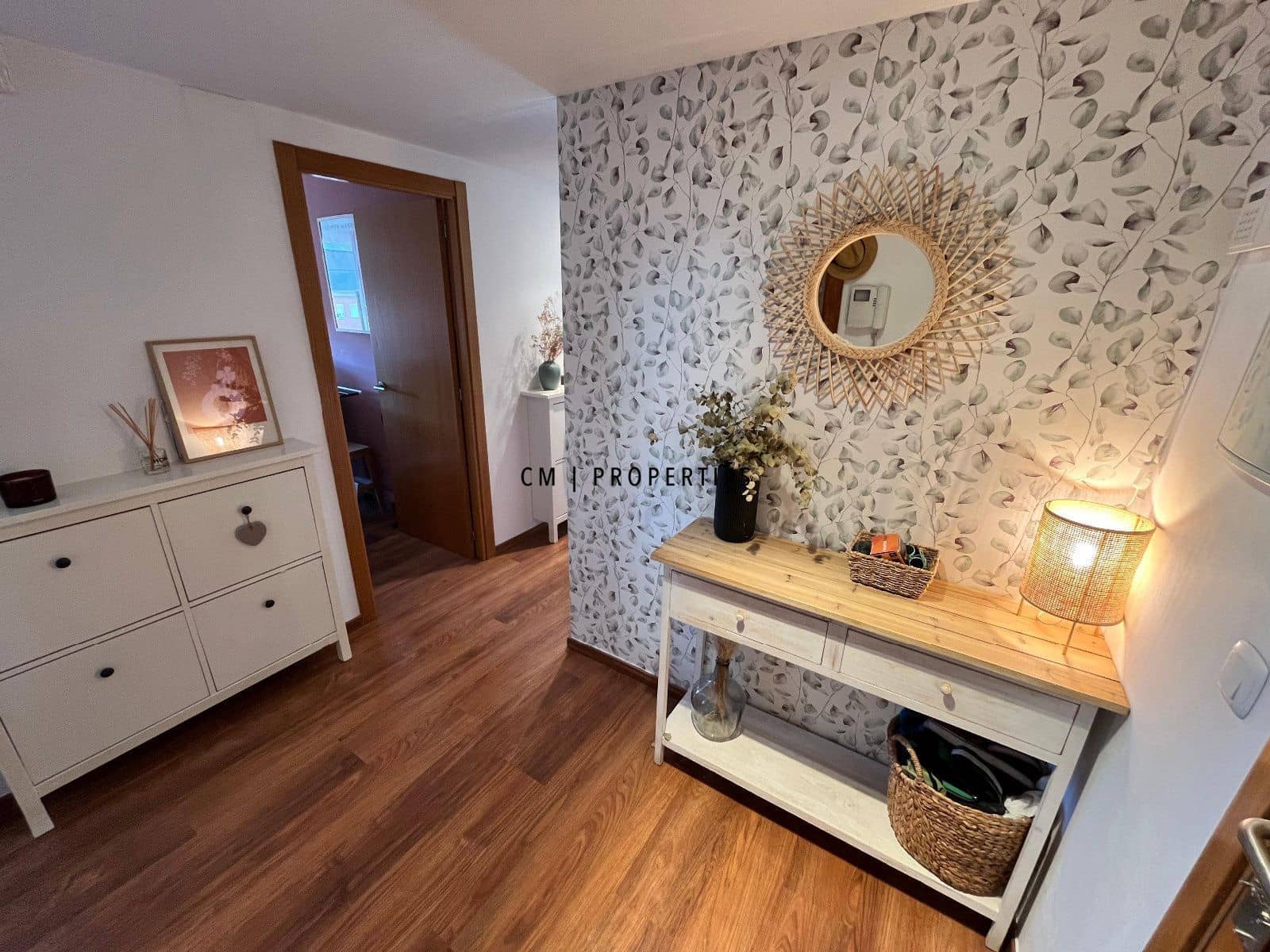 3 slaapkamer Flat te huur in Paterna met garage - € 1.100 (Ref: 9525591)