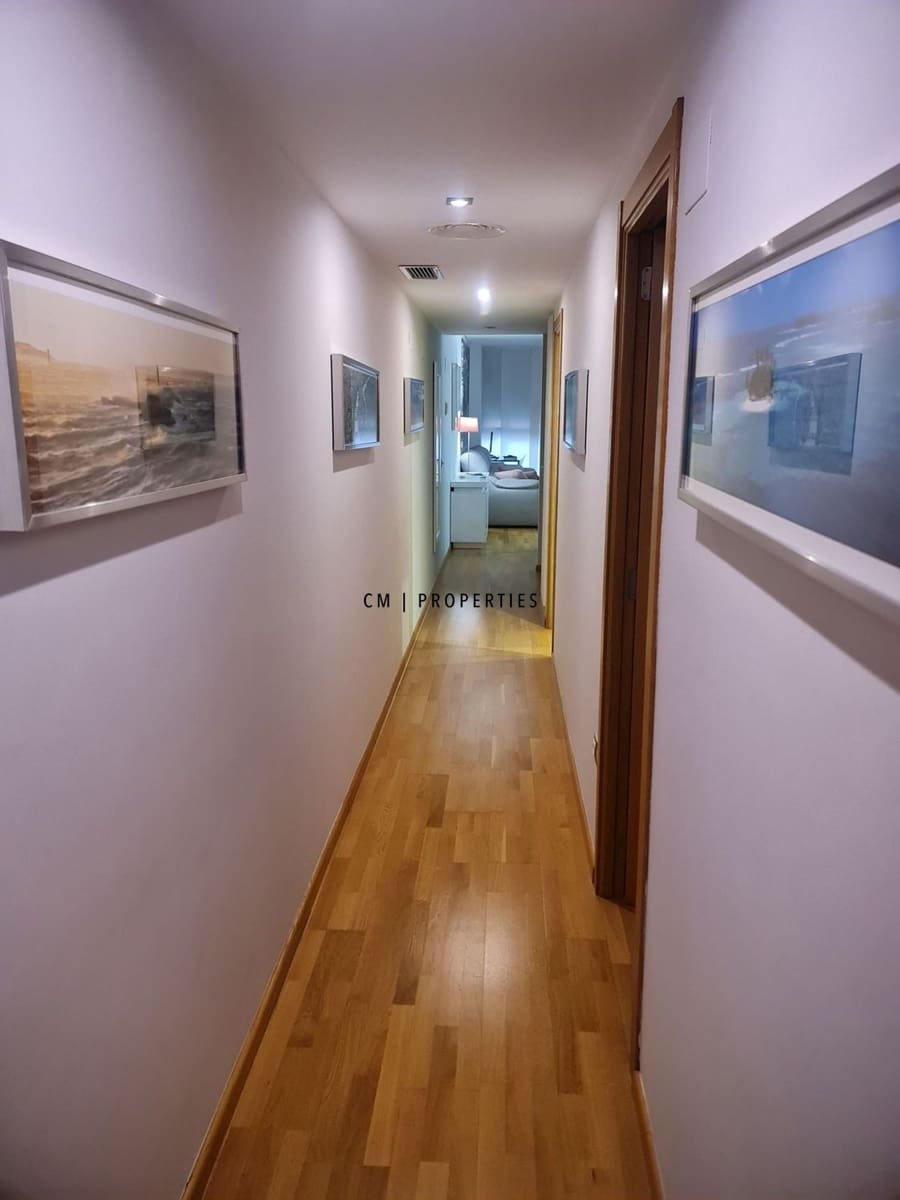 2 soverom Leilighet til leie i Valencia by - € 1 100 (Ref: 9525754)