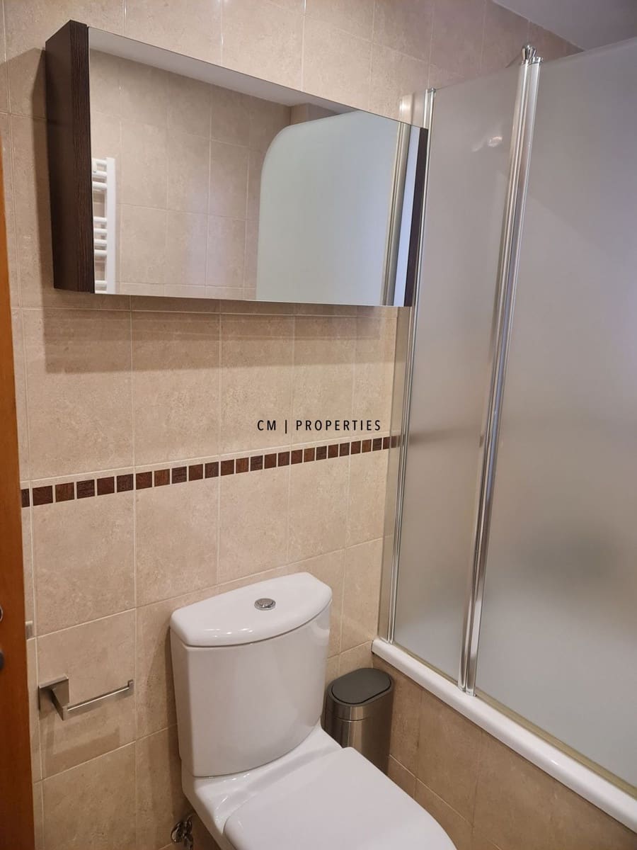 2 soverom Leilighet til leie i Valencia by - € 1 100 (Ref: 9525754)