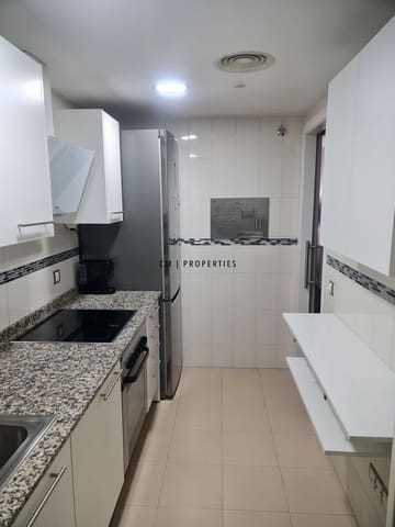 2 soverom Leilighet til leie i Patraix, Valencia by - € 1 100 (Ref: 9525754)