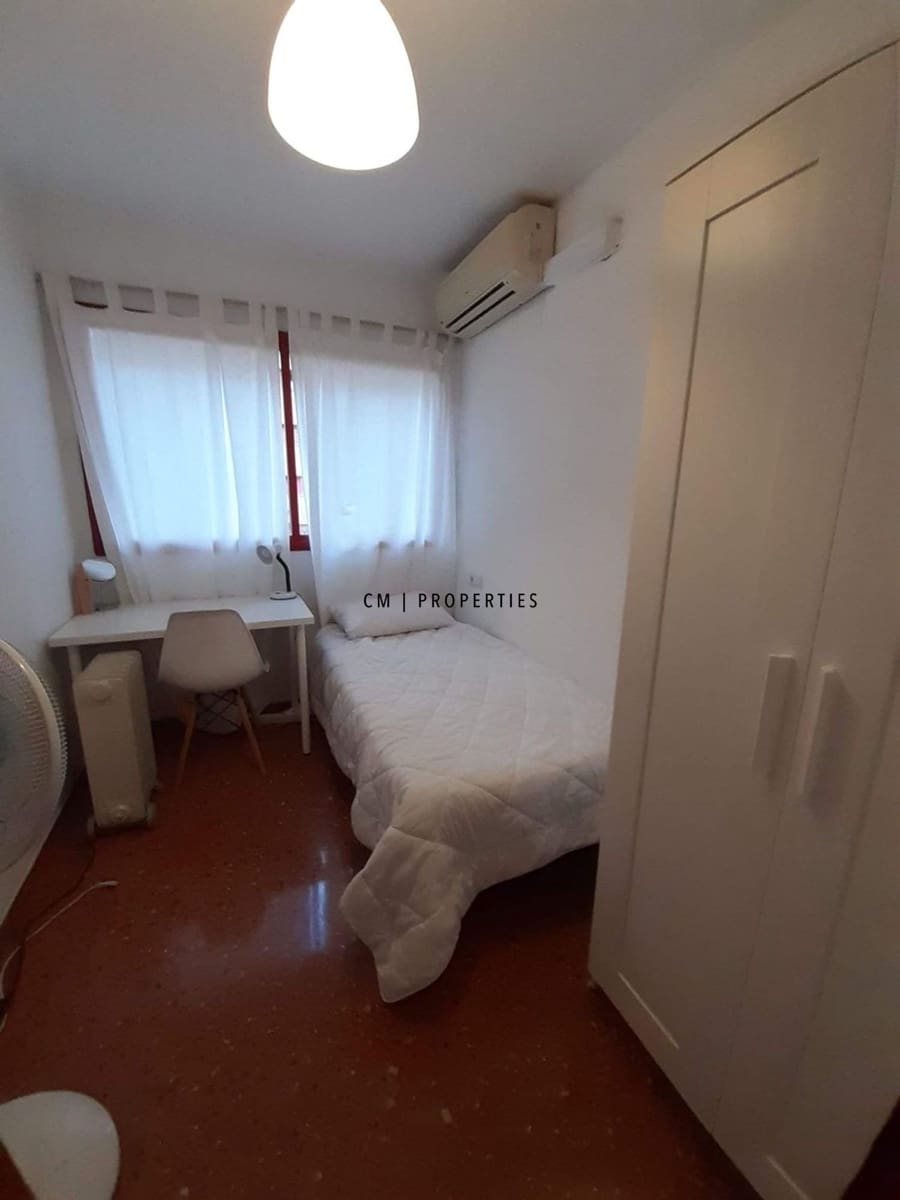 4 sypialnia Mieszkanie do wynajęcia w Miasto Walencja - 1 500 € (Ref: 9528784)