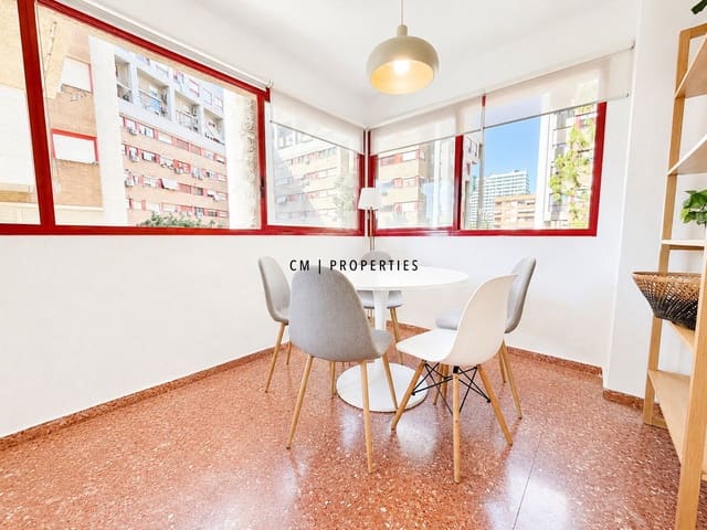 4 makuuhuone Asunto vuokrattavana paikassa Quatre Carreres, Valencia kaupunki - 1 500 € (Ref: 9528784)