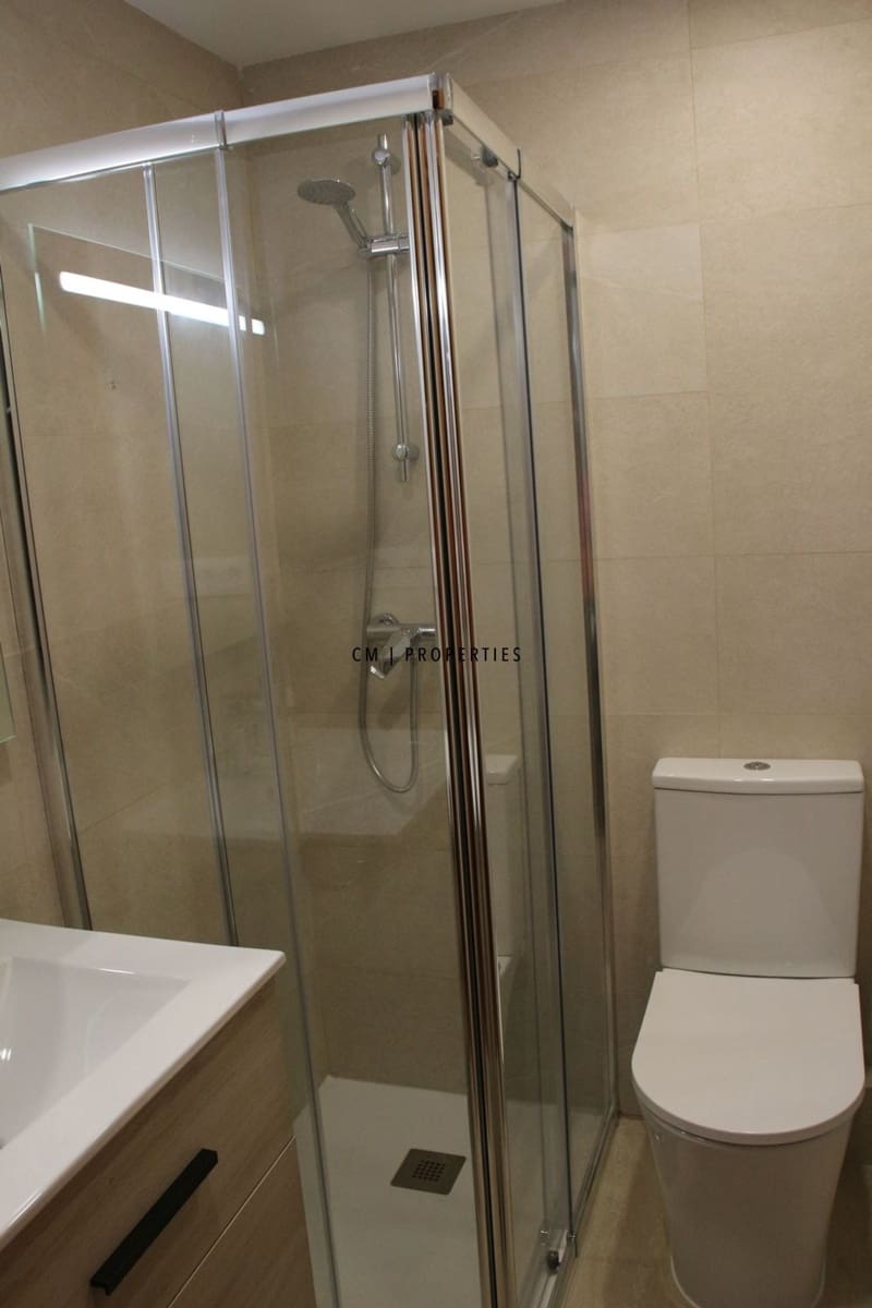 3 sypialnia Mieszkanie do wynajęcia w Miasto Walencja z garażem - 1 500 € (Ref: 9529009)