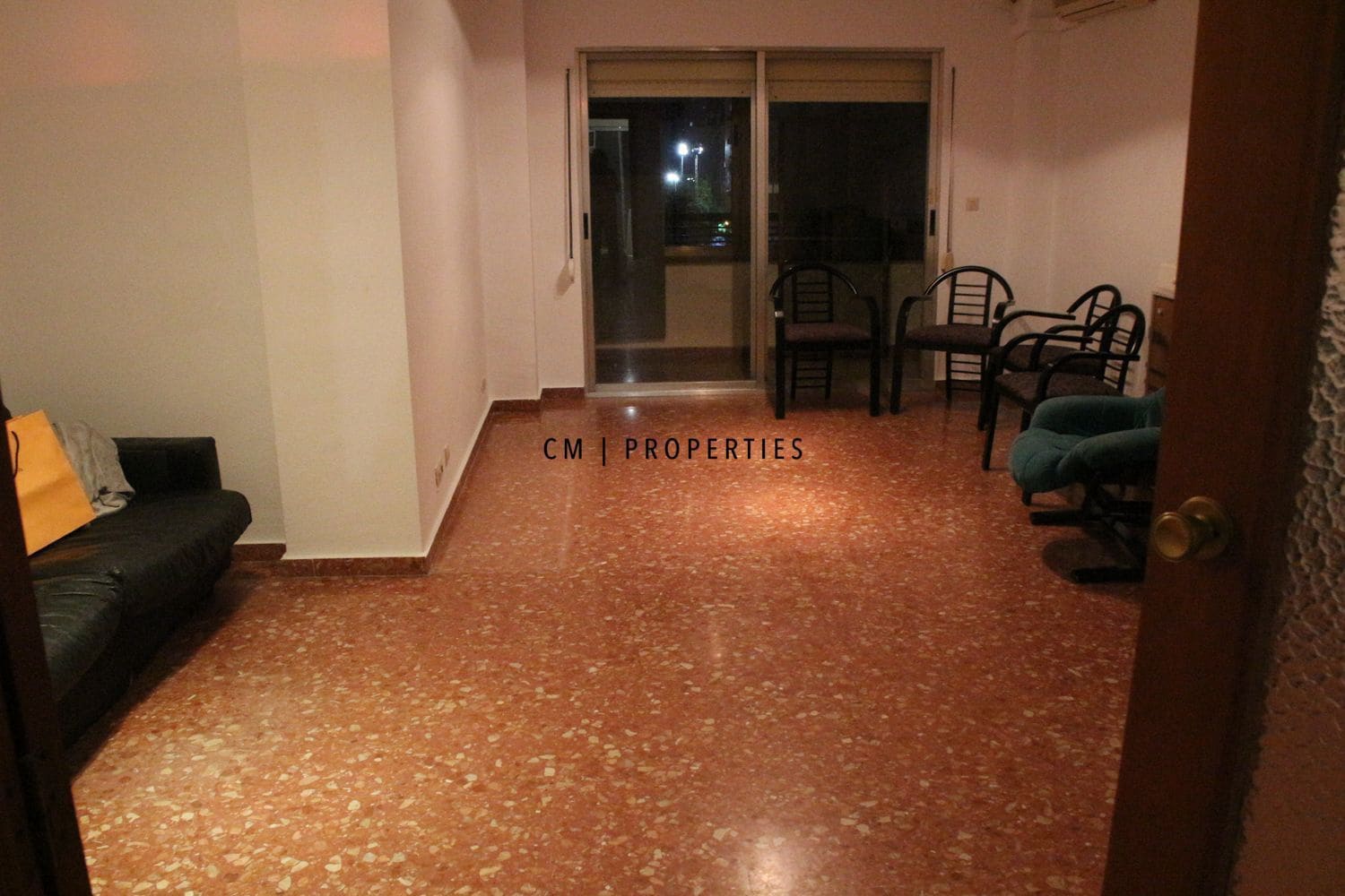 3 sypialnia Mieszkanie do wynajęcia w Miasto Walencja z garażem - 1 500 € (Ref: 9529009)