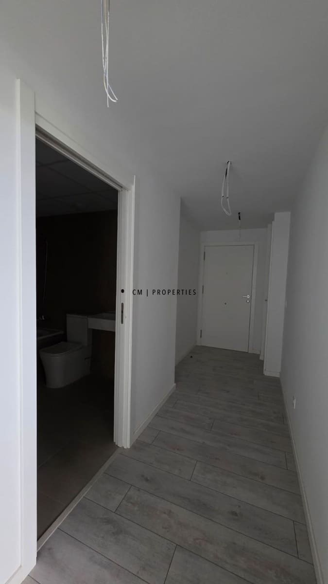 Piso de 2 habitaciones en Manises en alquiler con garaje - 1.400 € (Ref: 9529010)