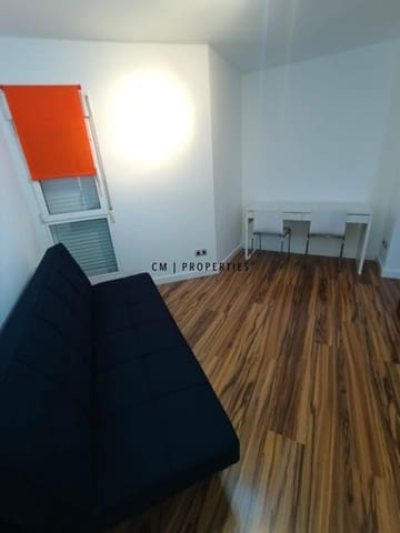 Penthouse de 3 chambres à louer à Poblats Maritims, Valence ville - 2 000 € (Ref: 9531986)